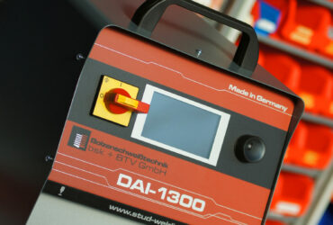 DAI-1300 stud welder